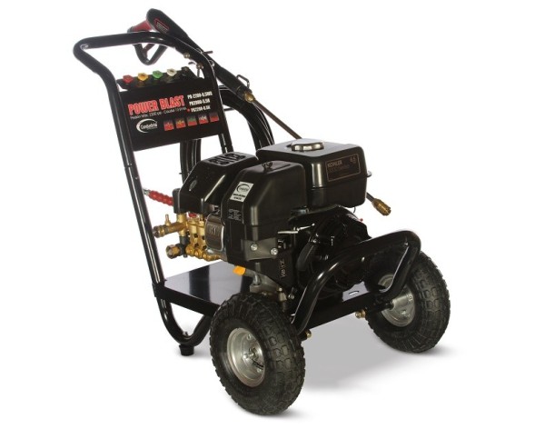 hidrolavadora POWERBLAST  PB-2200-6.5Kcon motor  a gasolina de 6.5hp.
